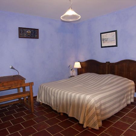 Lioux Ll Poulidetto B&B 외부 사진