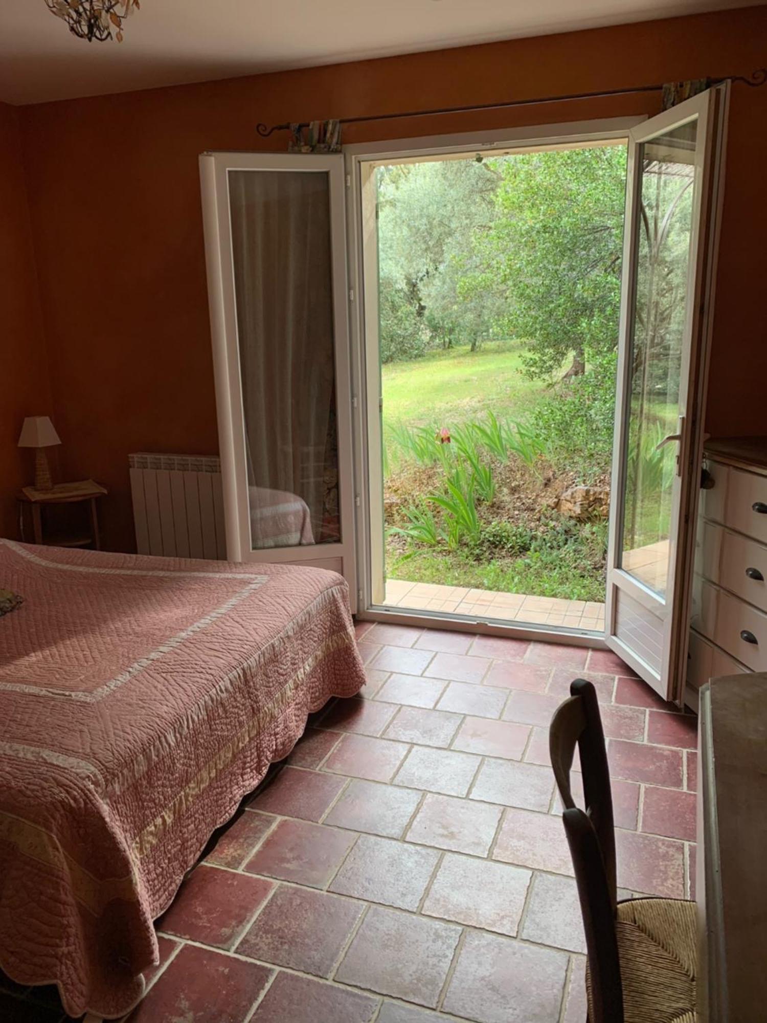 Lioux Ll Poulidetto B&B 외부 사진