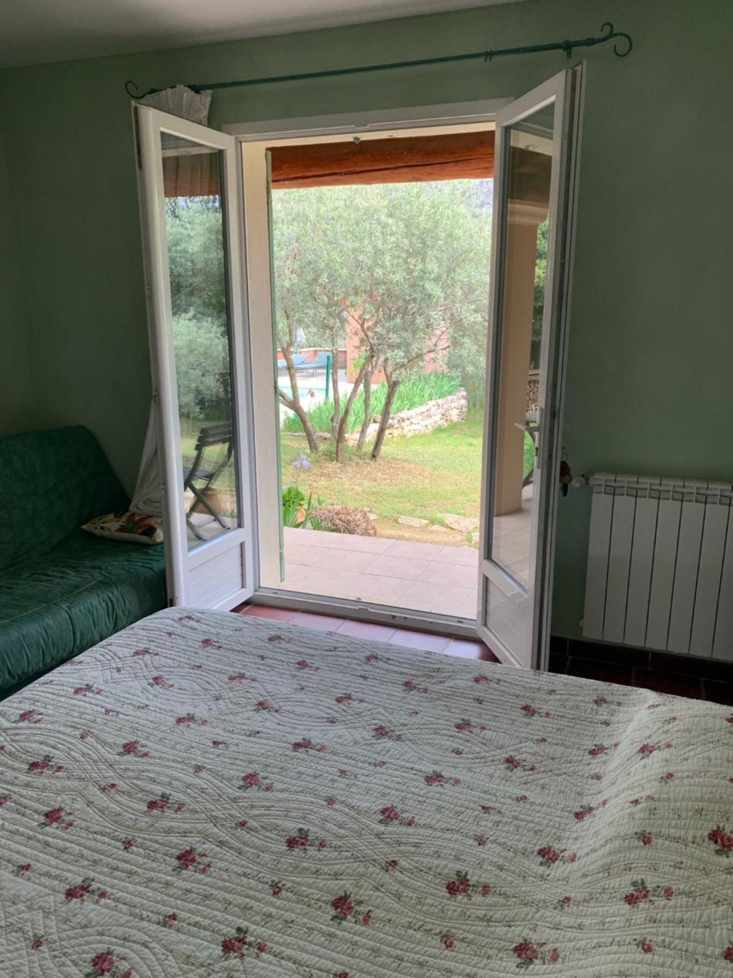 Lioux Ll Poulidetto B&B 외부 사진